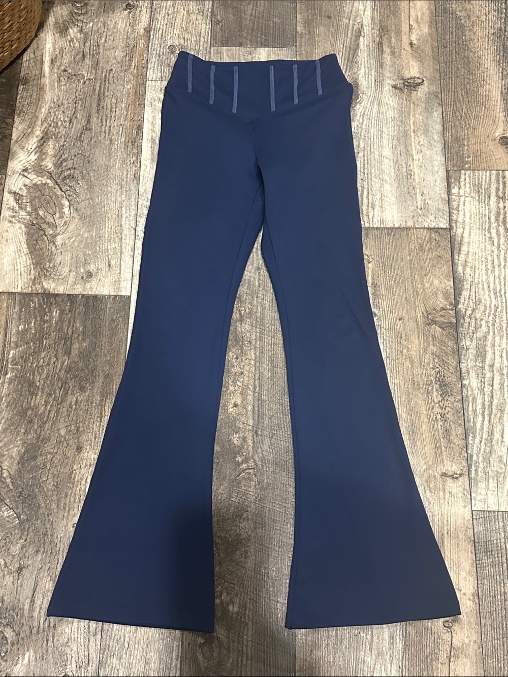 VS PINK Relay Flare Legging Navy